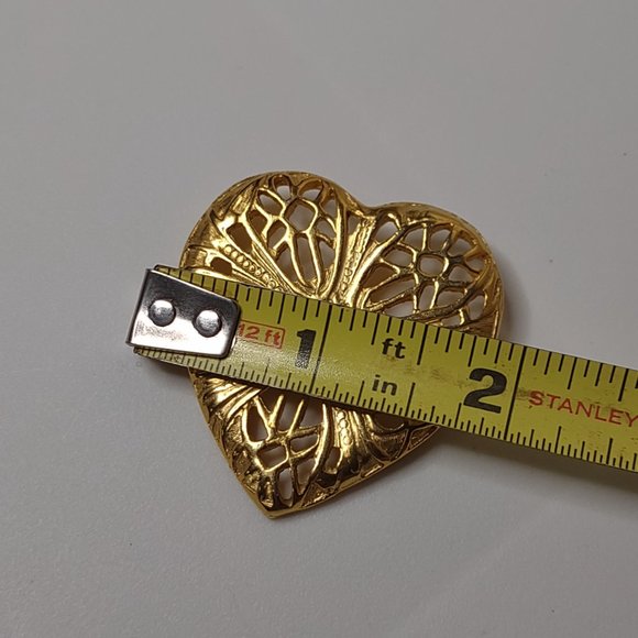 Large Metal Gold Tone Heart Brooch - Picture 9 of 16